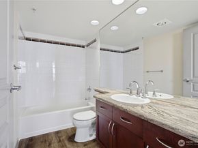 2929 1st Avenue 808, Seattle WA 98121