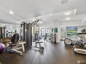 2929 1st Avenue 808, Seattle WA 98121