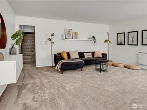 4606 NE 47th Street, Seattle WA 98105