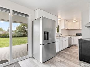 30657 1st Place SW, Federal Way WA 98023