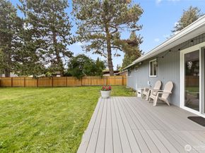 30657 1st Place SW, Federal Way WA 98023