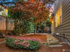 16568 NE 119th Way, Redmond WA 98052