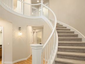 16568 NE 119th Way, Redmond WA 98052