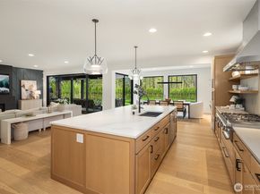 20300 166th Avenue NE, Woodinville WA 98072
