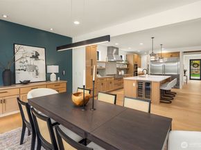 20300 166th Avenue NE, Woodinville WA 98072