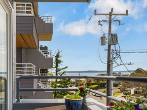 3142 Alki Avenue SW 303, Seattle WA 98116