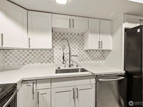 1507 Western Avenue R203, Seattle WA 98101