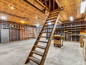 16036 21st Avenue SW, Burien WA 98166