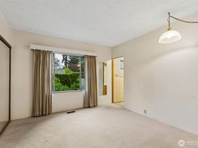 16036 21st Avenue SW, Burien WA 98166