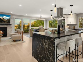 13720 94th Avenue NE, Kirkland WA 98034