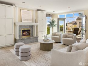 8496 NE Woodland Cove Drive, Kirkland WA 98034