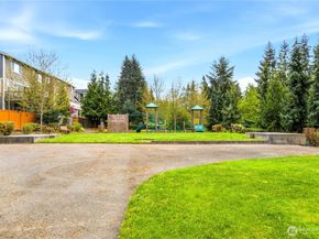11497 158th Avenue NE, Redmond WA 98052