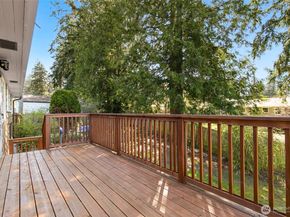135 NW 181st Street, Shoreline WA 98177