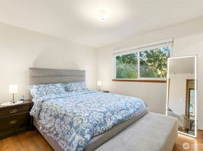 135 NW 181st Street, Shoreline WA 98177