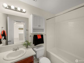 19015 25th Drive SE, Bothell WA 98012