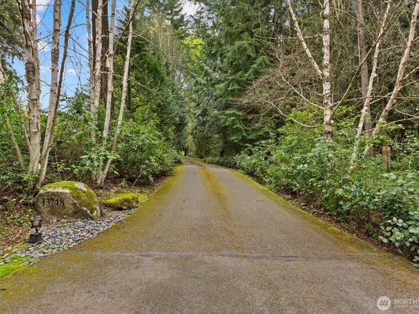 13748 242nd Avenue NE, Woodinville WA 98077