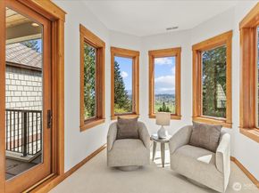 13748 242nd Avenue NE, Woodinville WA 98077