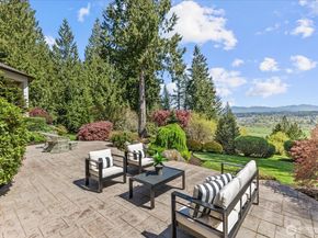 13748 242nd Avenue NE, Woodinville WA 98077