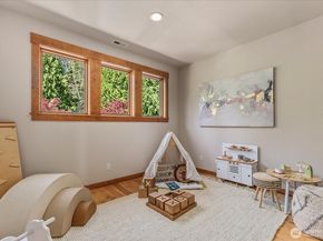 13748 242nd Avenue NE, Woodinville WA 98077