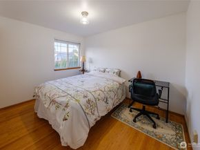 830 234th Street SE, Bothell WA 98021