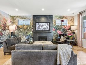 24 151st Street SW, Lynnwood WA 98087
