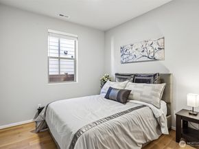 24 151st Street SW, Lynnwood WA 98087