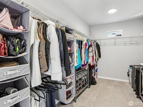 24 151st Street SW, Lynnwood WA 98087