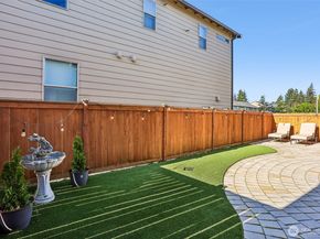 24 151st Street SW, Lynnwood WA 98087