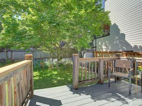 6827 36th Avenue NE, Seattle WA 98115