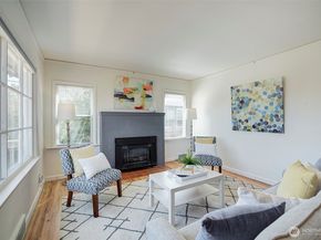 6827 36th Avenue NE, Seattle WA 98115