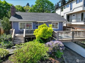 6827 36th Avenue NE, Seattle WA 98115