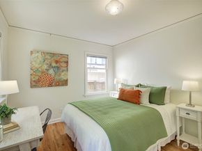 6827 36th Avenue NE, Seattle WA 98115