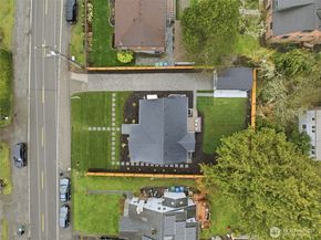8711 28th Avenue NW, Seattle WA 98117