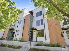 6406 Fauntleroy Way SW, Seattle WA 98136