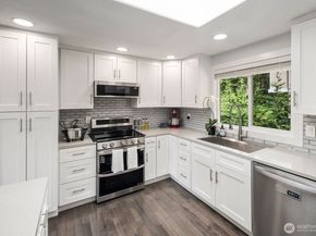 11102 126th Avenue NE, Kirkland WA 98033