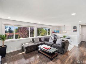 11102 126th Avenue NE, Kirkland WA 98033