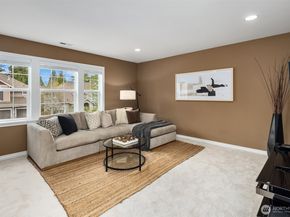 21417 SE 2nd Street, Sammamish WA 98074
