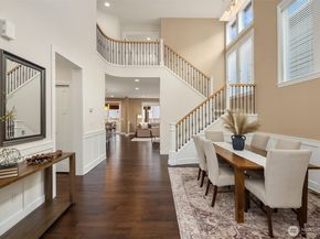 21417 SE 2nd Street, Sammamish WA 98074