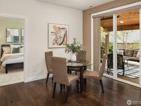 21417 SE 2nd Street, Sammamish WA 98074