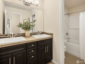 21417 SE 2nd Street, Sammamish WA 98074