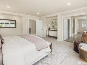 21417 SE 2nd Street, Sammamish WA 98074