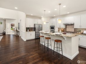 21417 SE 2nd Street, Sammamish WA 98074