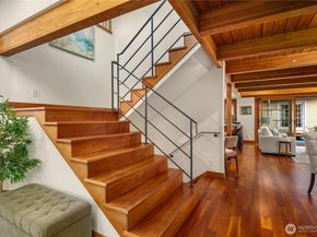 2339 Fairview Avenue E L, Seattle WA 98102