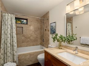 2339 Fairview Avenue E L, Seattle WA 98102