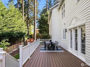 2400 100th Avenue NE, Bellevue WA 98004