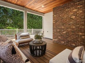 2400 100th Avenue NE, Bellevue WA 98004