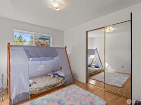 16022 126th Avenue SE, Renton WA 98058