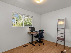 16022 126th Avenue SE, Renton WA 98058