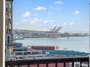 2717 Western Avenue 1018, Seattle WA 98121