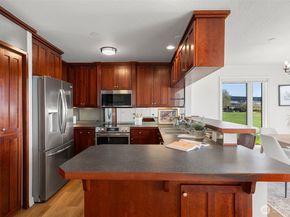 428 Harborview Drive SE, Bainbridge Island WA 98110